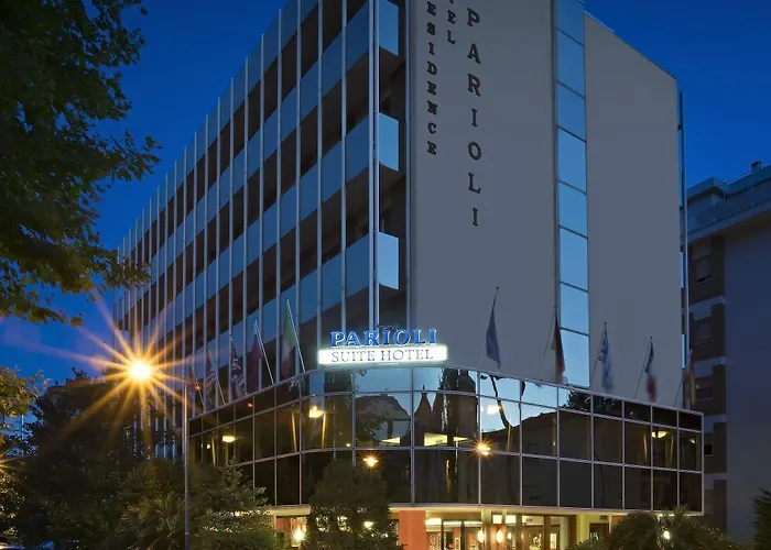 Ξενοδοχείο Parioli 4*